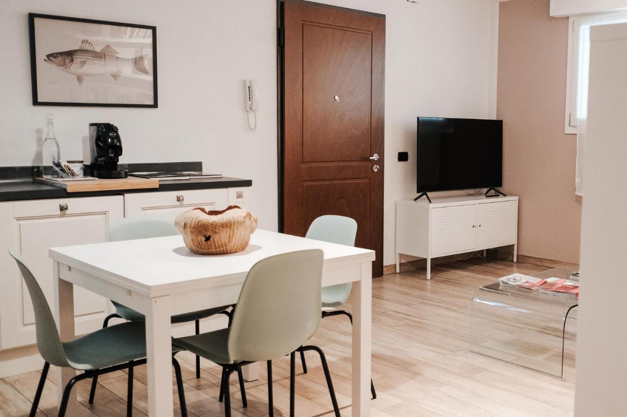 Tra Le Case Di Reggio - Passo Buole Reggio Emilia Exteriör bild